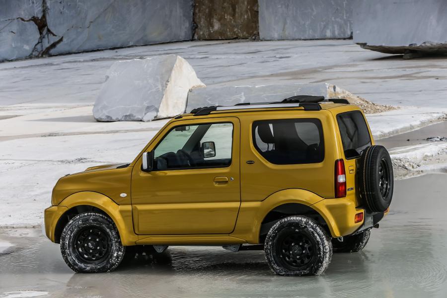  Suzuki Jimny Shinsei 2016 года  (фото 18 из 32)
